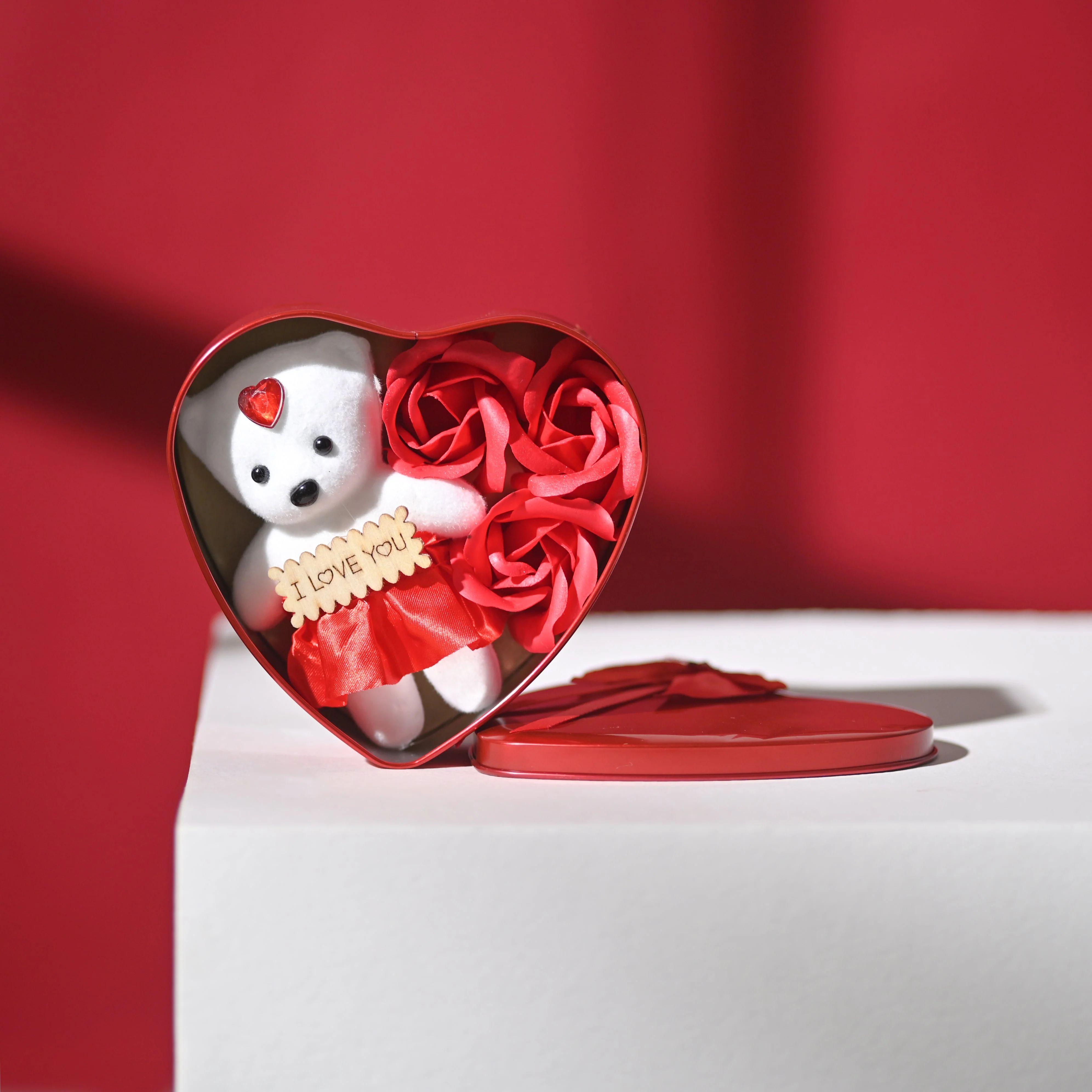 Blush of Love Hamper - Image 5