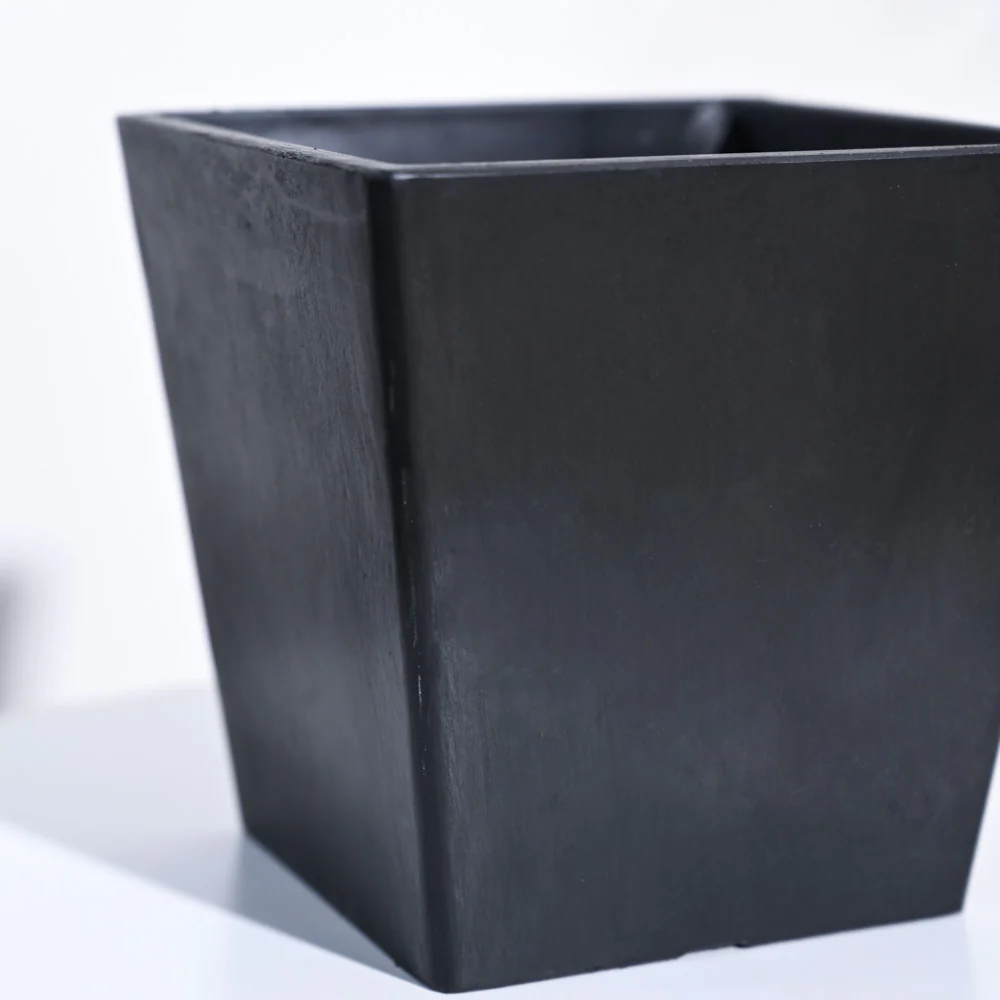 Hague Planter - Image 14