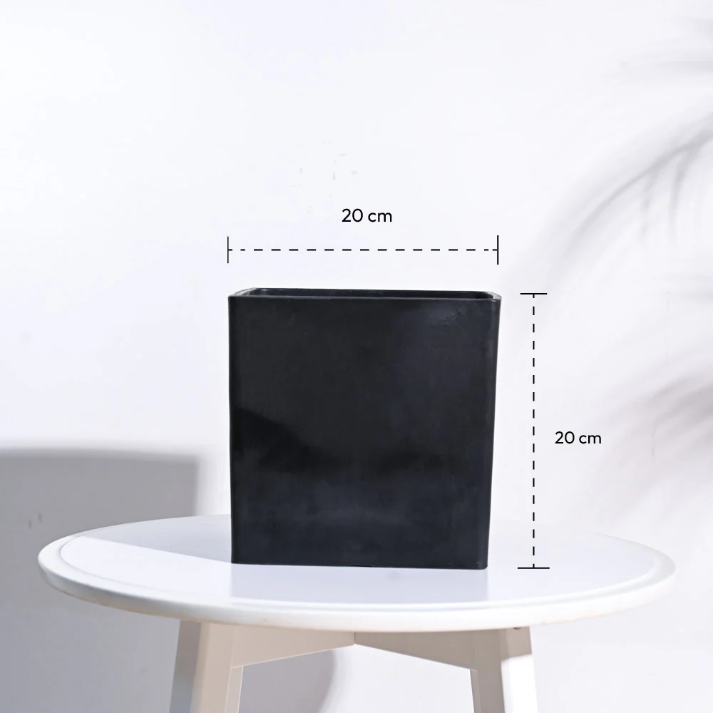 Hague Planter - Image 28