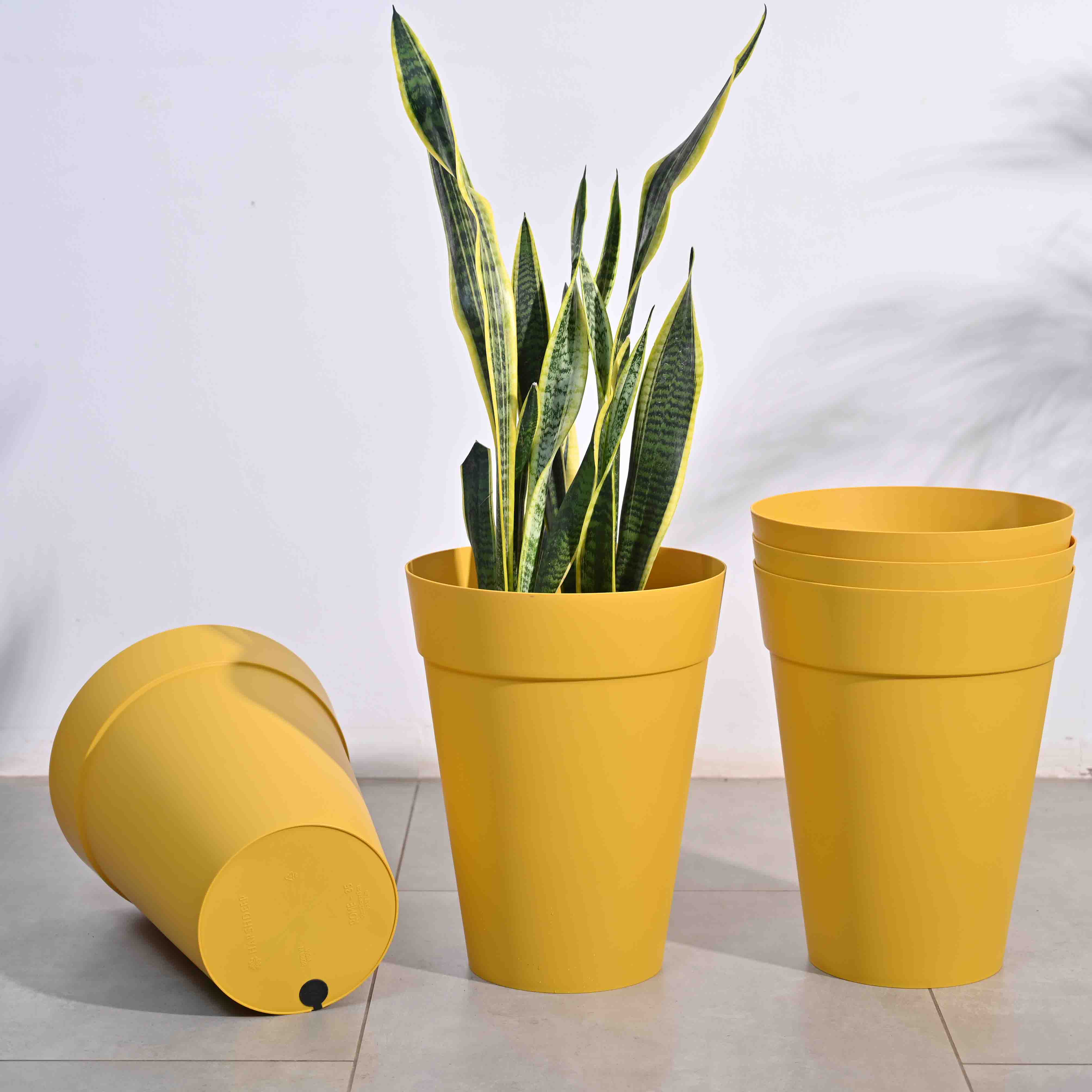 Rome Plastic Planter - Image 157