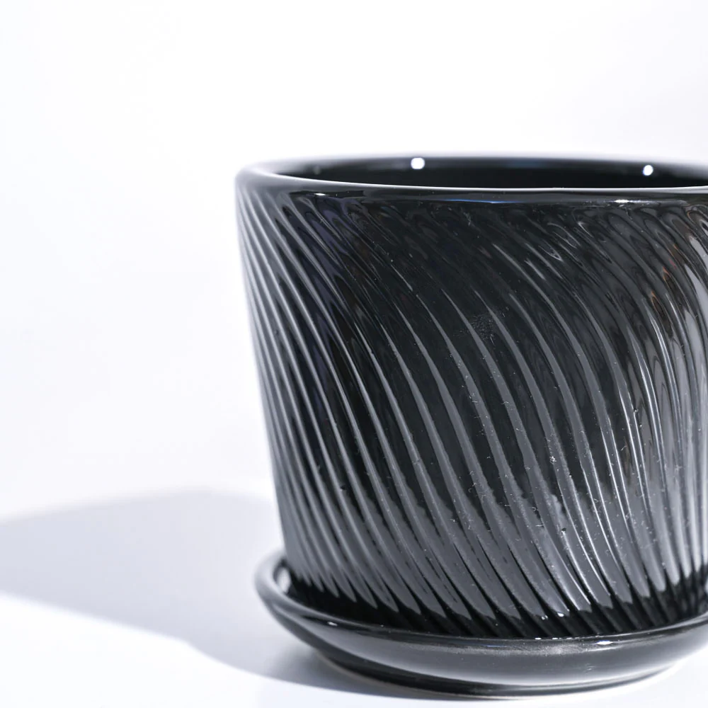 Spiro Ceramic Pot - Image 15