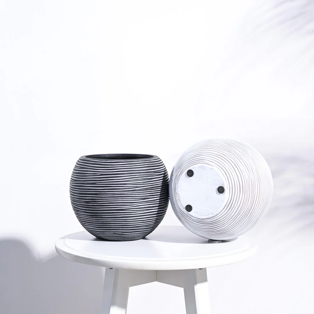 Zuri Vase ball Rib - Image 13