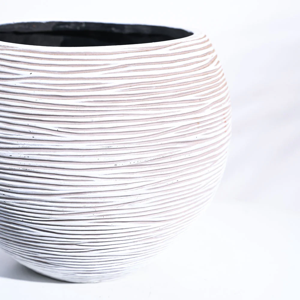 Zuri Vase ball Rib - Image 24
